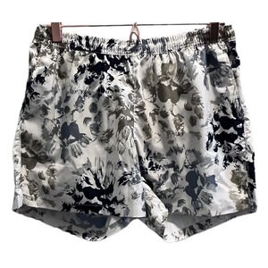 Merrell Dynamo Shorts Women Floral Print Activewear Hiking Shorts Size M